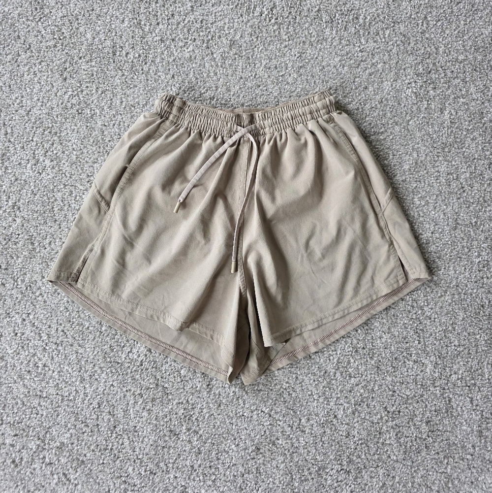 Lululemon Pace Rival High-Rise Short 3"